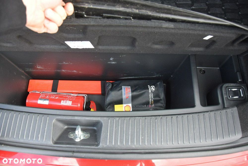 Hyundai i30 1.0 T-GDI Premiere Style - 24