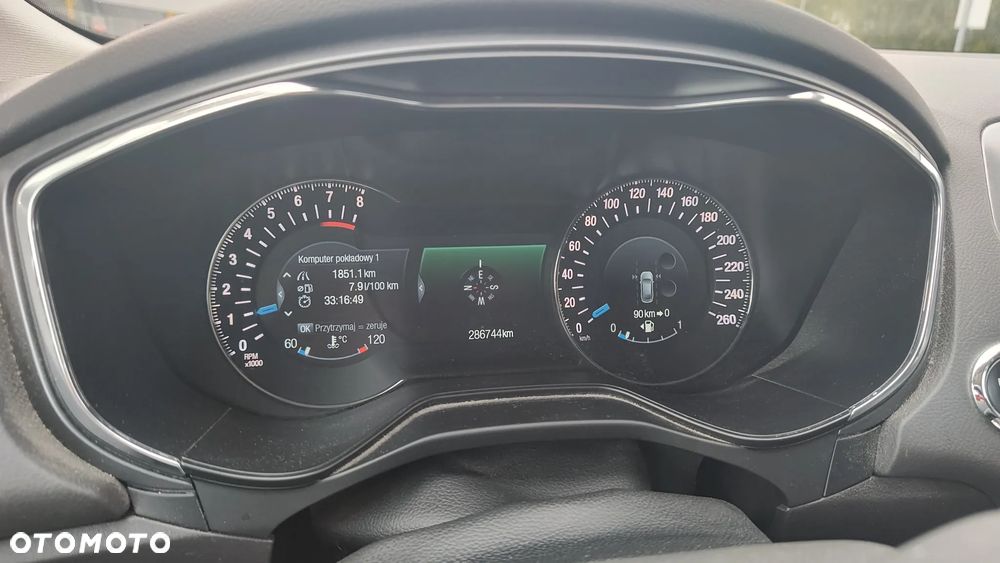 Ford Mondeo - 37
