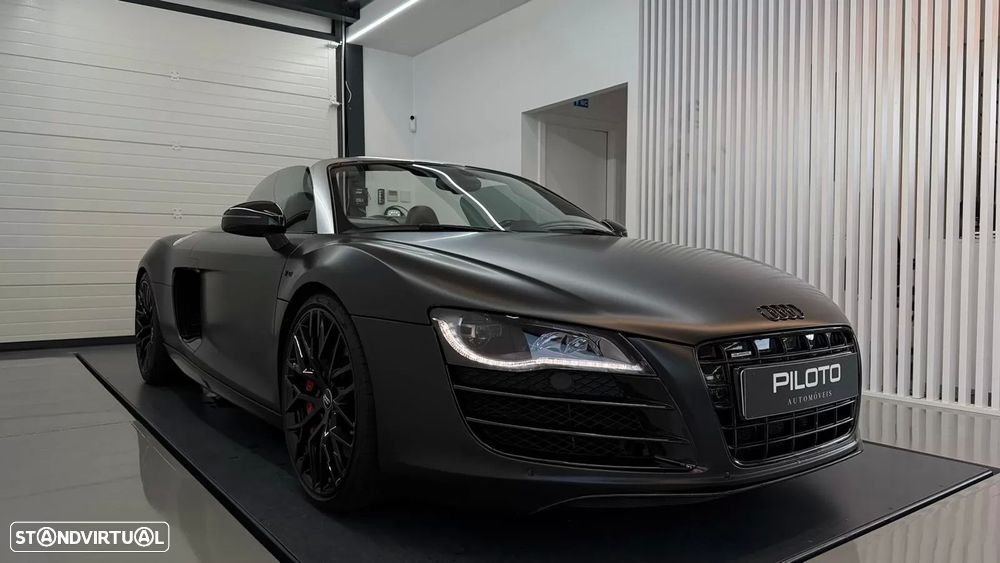 Audi R8 Spyder 5.2 FSi V10 quattro R tronic - 4