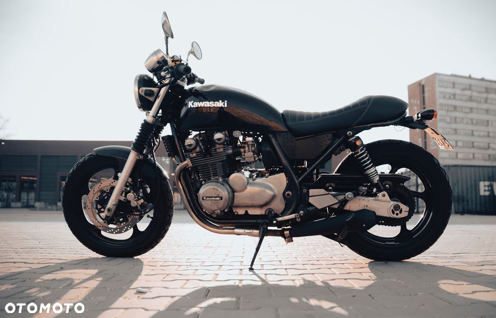 Kawasaki Zephyr - 22