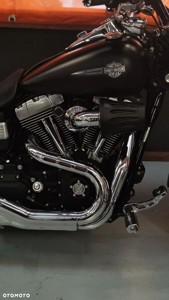 Harley-Davidson Dyna Fat Bob - 18
