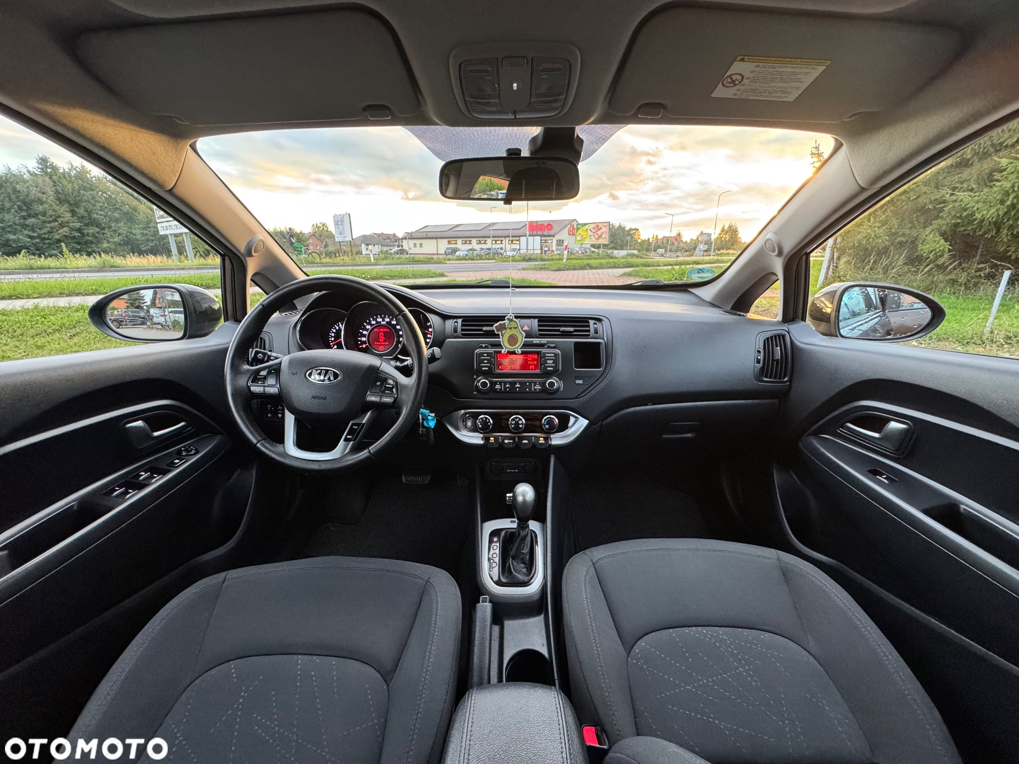 Kia Rio 1.4 Automatik Edition 7 - 17