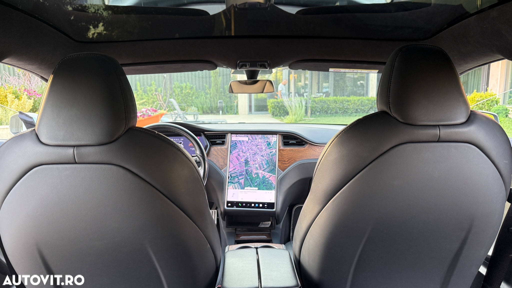 Tesla Model S Performance - 15