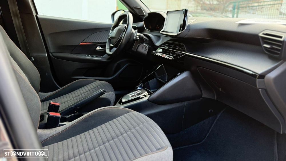 Peugeot 2008 1.5 BlueHDi Active Pack EAT8 - 10