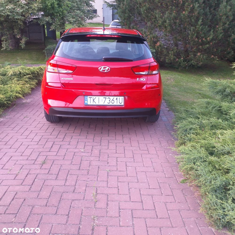 Hyundai i30 blue 1.4 Classic - 19