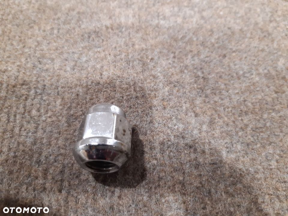 Nakrętki Do Mocowania Kół HONDA CIVIC od 2006 roku - 2