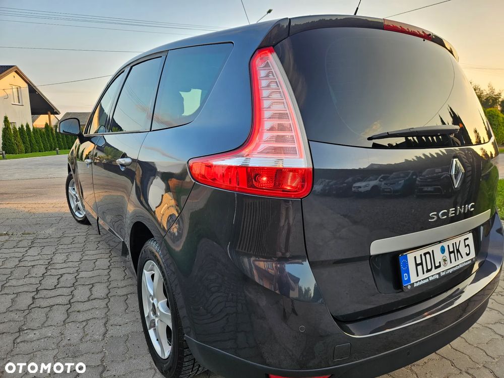 Renault Scenic 2.0 16V Privilege X-Tronic CVT - 12