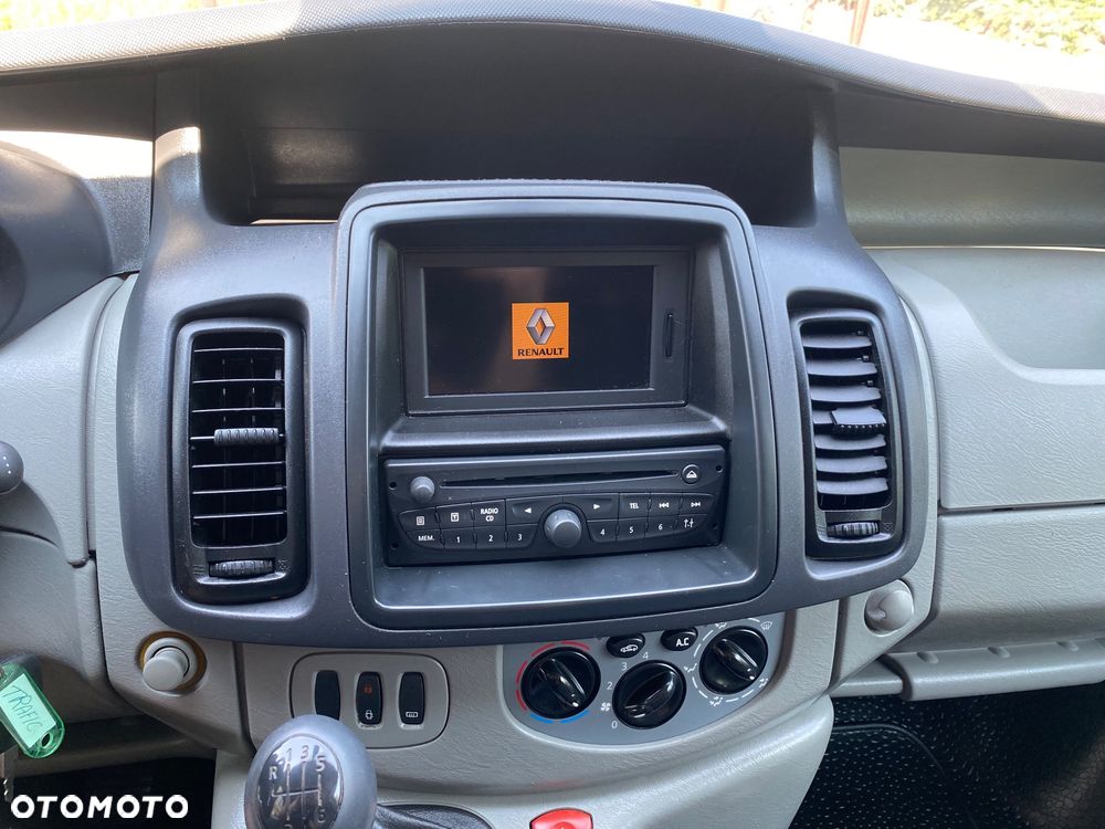 Renault Trafic - 20