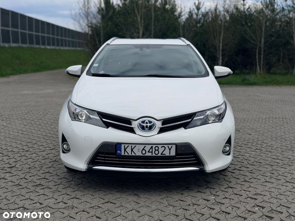 Toyota Auris Hybrid 135 Premium - 3