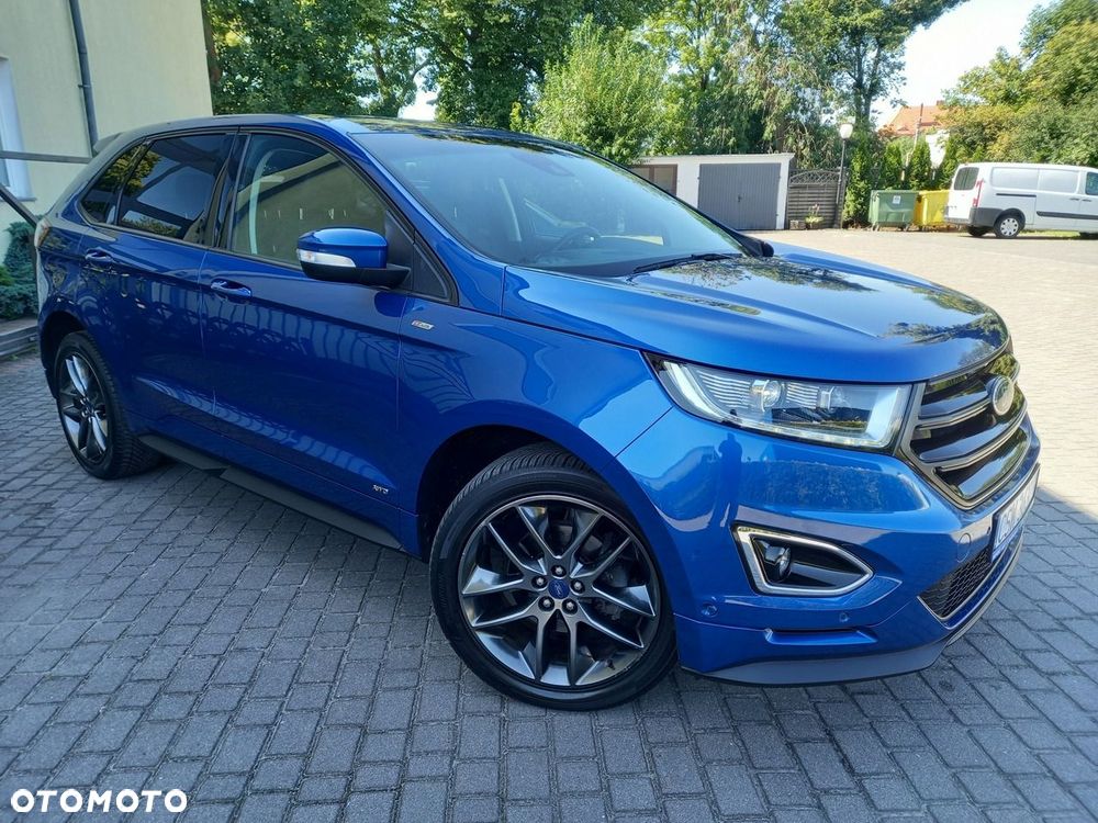 Ford Edge 2.0 TDCi Twin-Turbo 4WD Titanium - 2