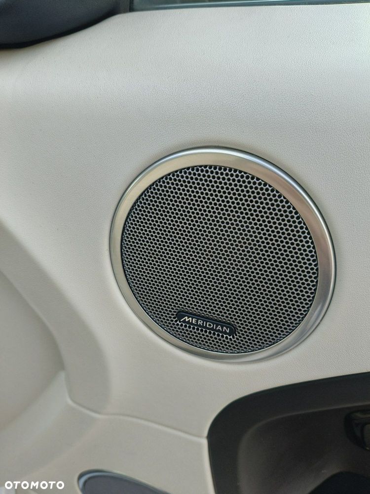 Land Rover Range Rover Evoque - 33