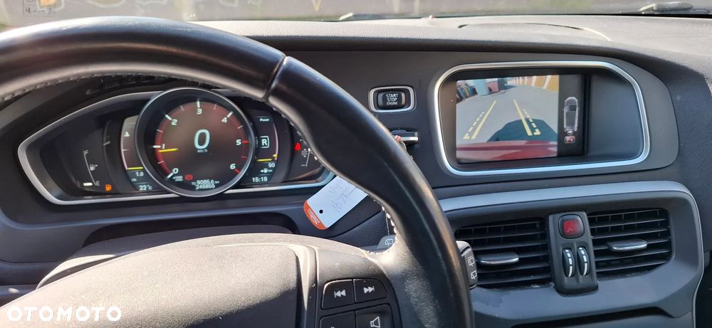 Volvo V40 D2 Summum - 3