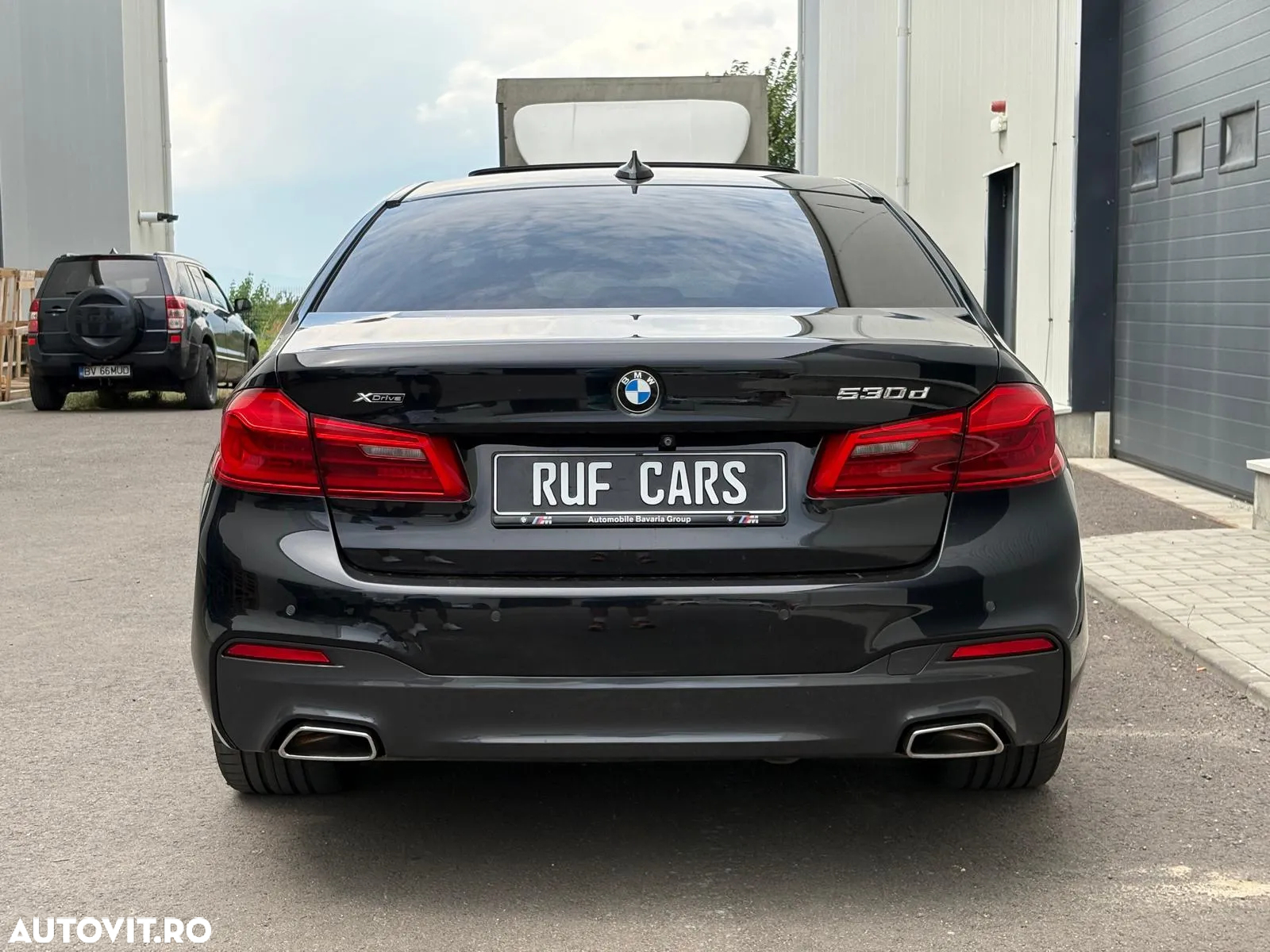 BMW Seria 5 530d xDrive AT - 6