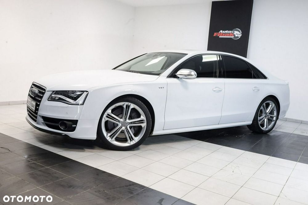 Audi S8 - 7