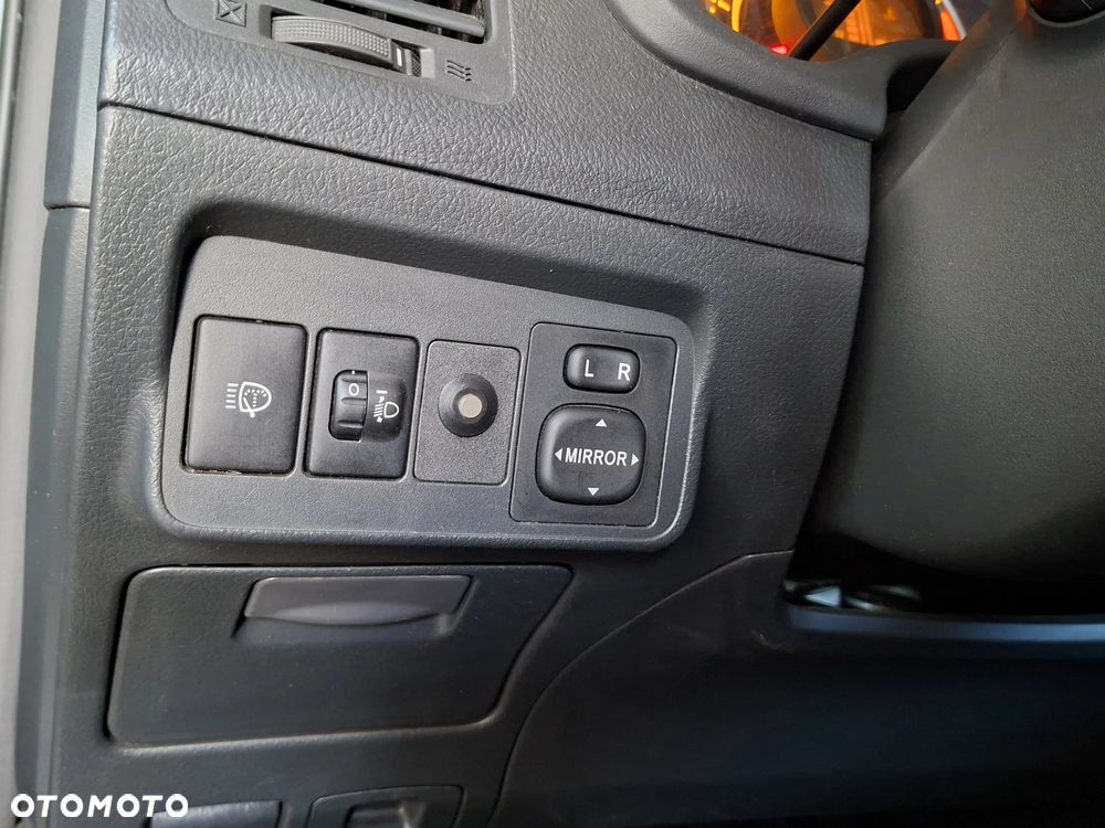 Toyota Corolla 1.4 VVT-i Terra - 17