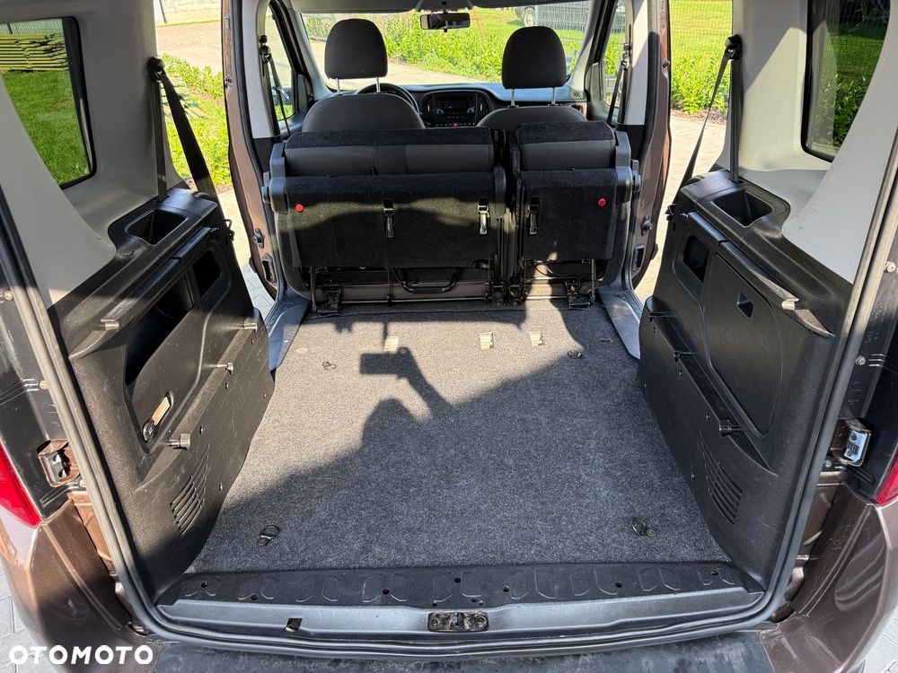 Fiat Doblo 1.6 16V Multijet Trekking - 32