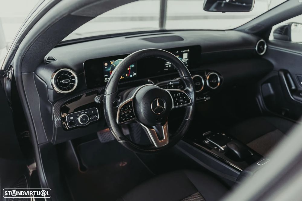 Mercedes-Benz CLA 200 d Shooting Brake Style Plus Aut. - 16