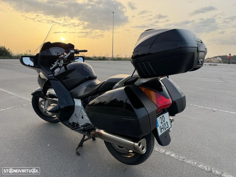 Honda Pan European ST1300 - 4