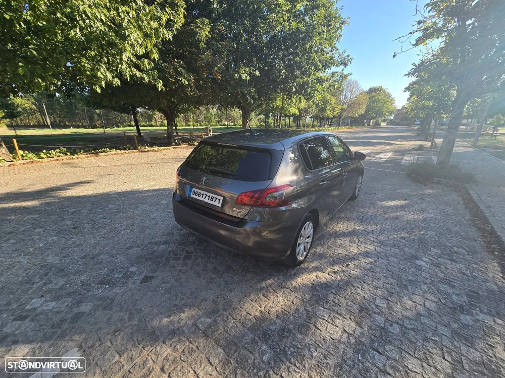 Peugeot 308 1.2 PureTech Style - 10