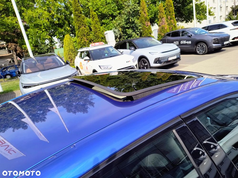 BMW Seria 3 330i xDrive M Sport - 13