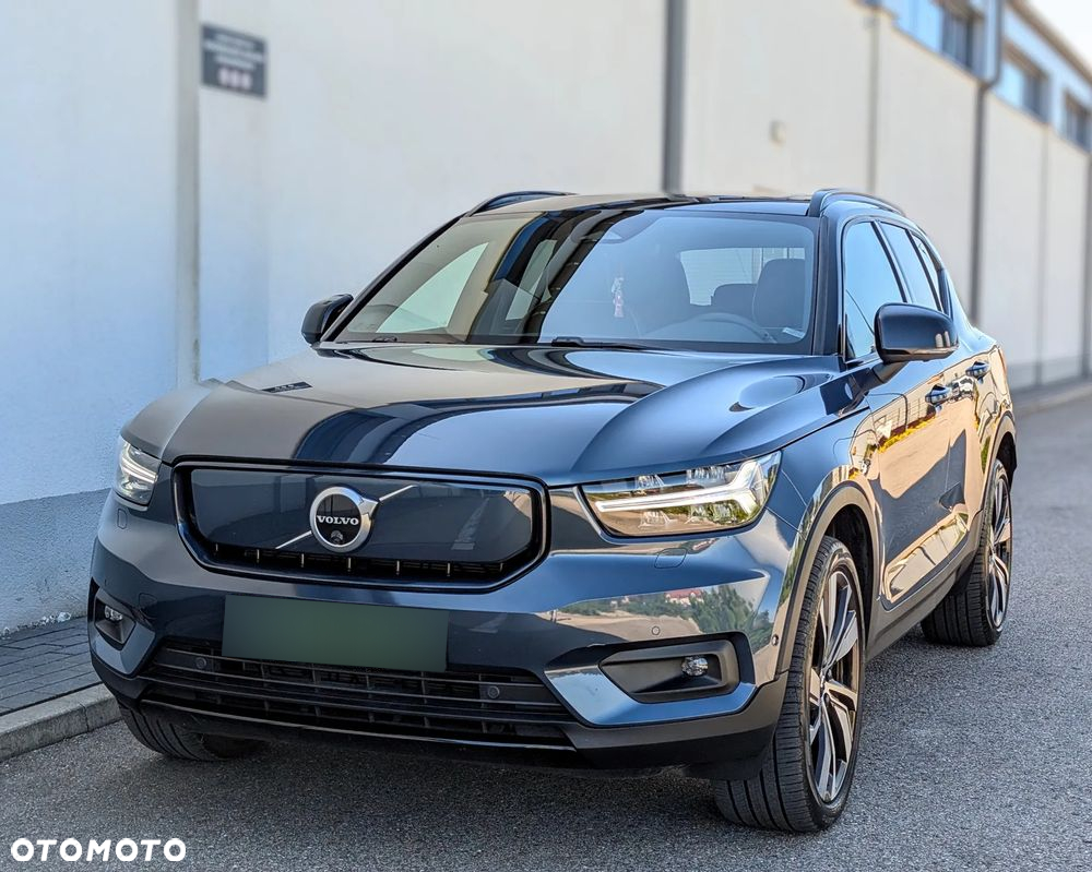 Volvo XC 40 82kWh P8 Recharge AWD Pro - 9