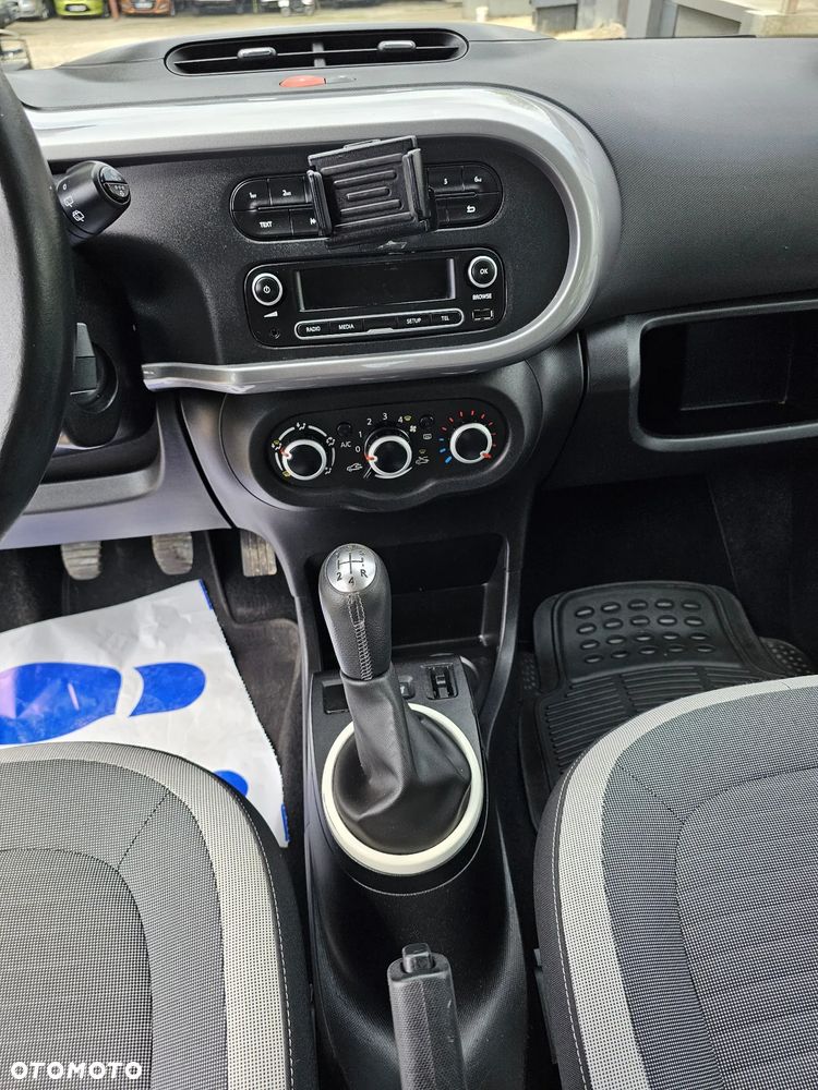 Renault Twingo SCe 70 Start&Stop LIMITED - 10