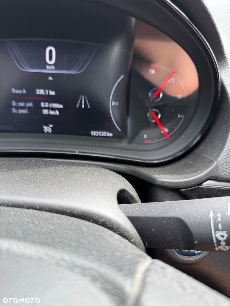 Opel Insignia - 18