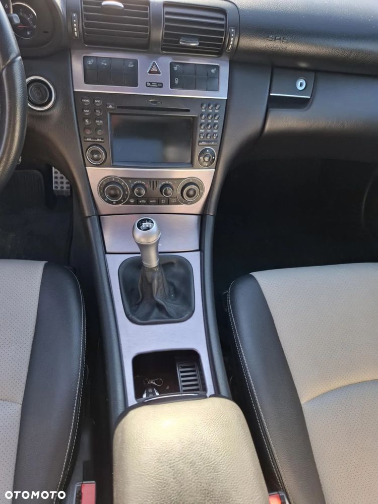 Mercedes-Benz CLC 200 Kompressor - 10