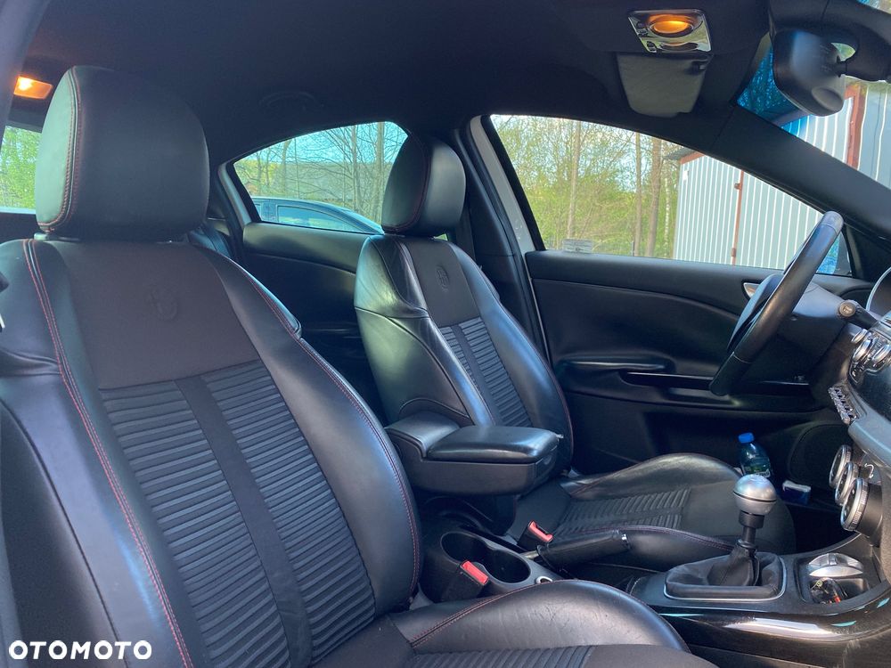 Alfa Romeo Giulietta 1750 TBi Quadrifoglio Verde - 10