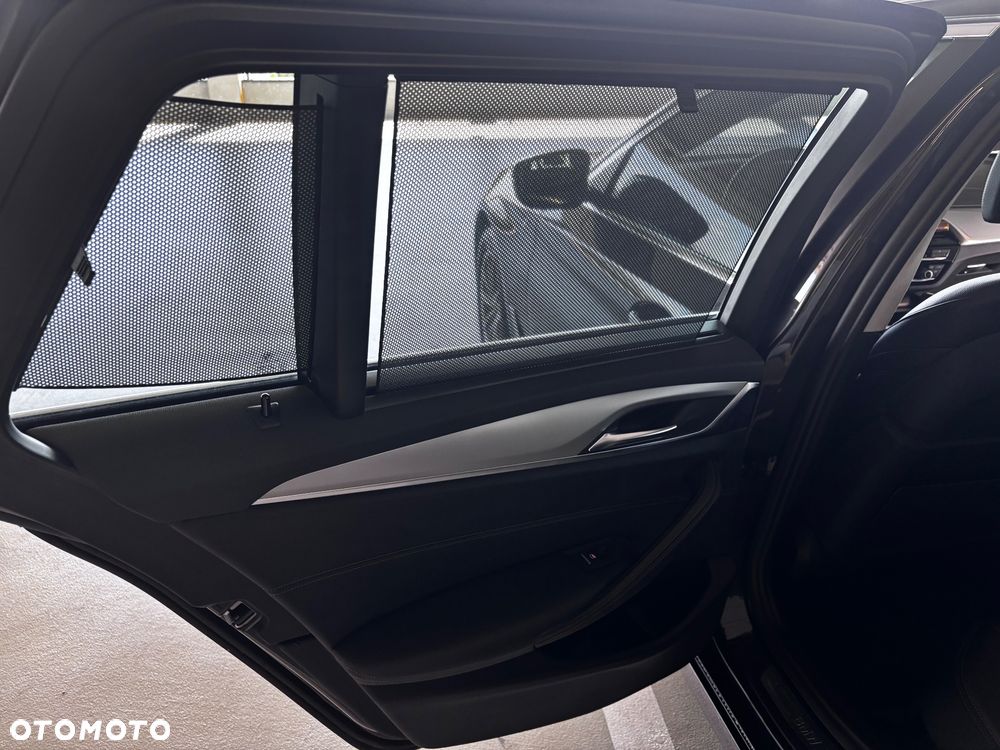BMW Seria 5 520d Efficient Dynamics Edition - 27