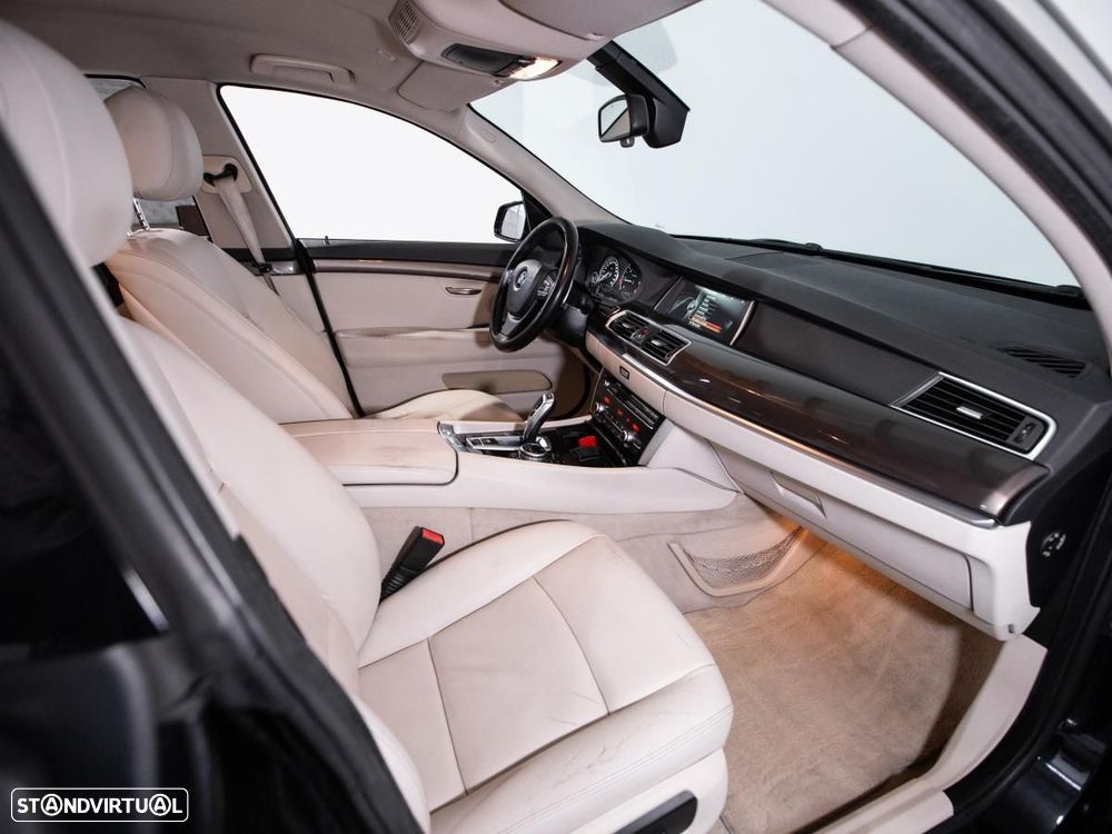 BMW 520 Gran Turismo - 10