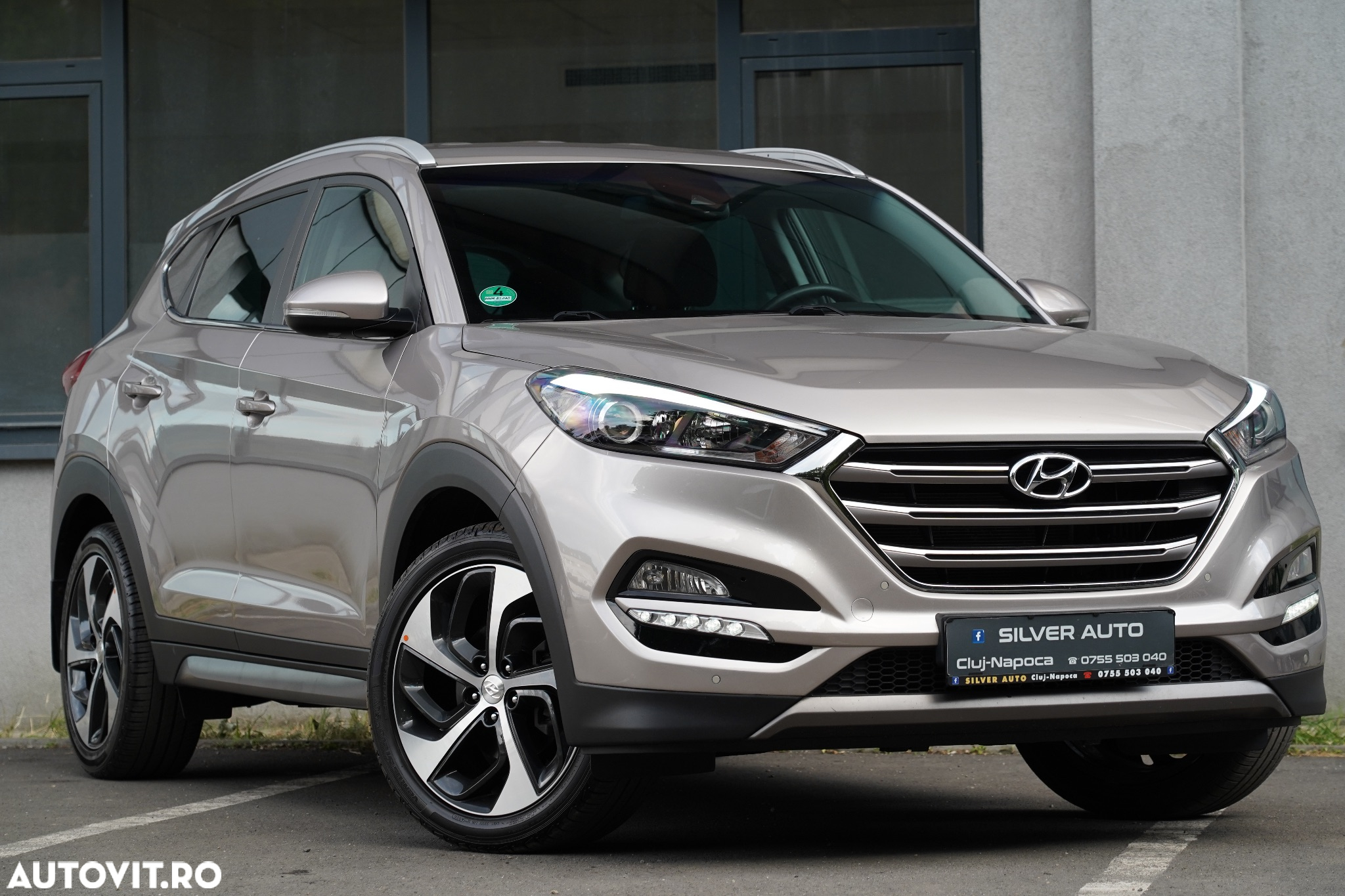 Hyundai Tucson 1.6 GDI 4WD DCT Trend - 10