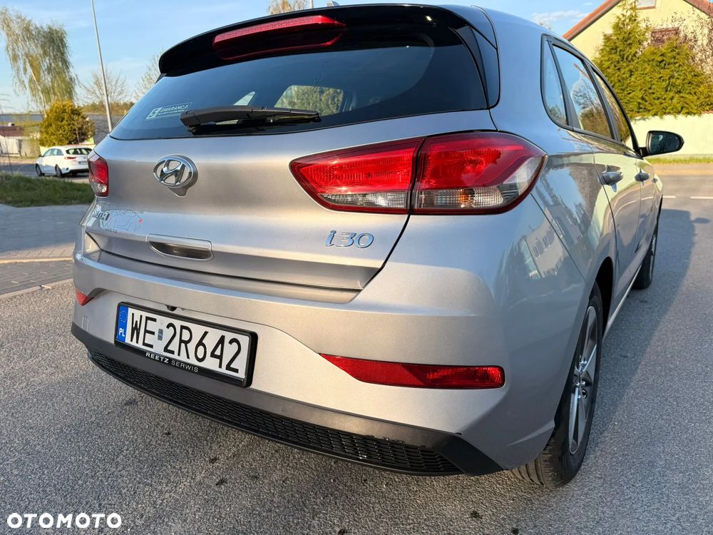 Hyundai i30 1.5 DPI Classic + - 12