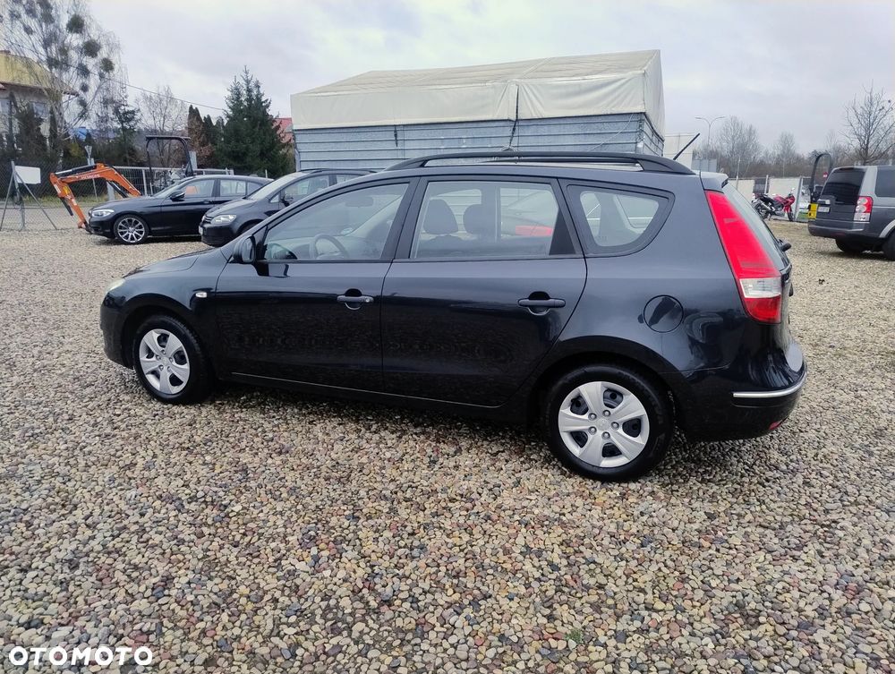 Hyundai i30 i30cw 1.4 Comfort - 3