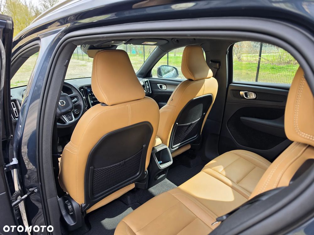 Volvo XC 40 T3 Inscription - 16