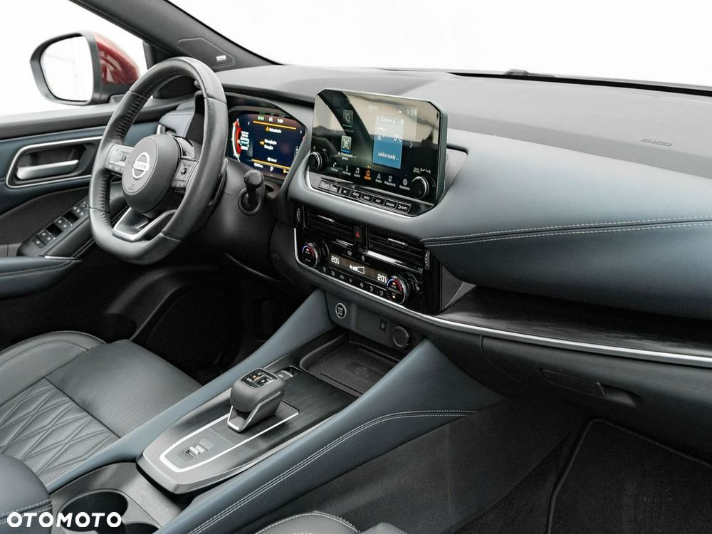 Nissan Qashqai 1.3 DIG-T MHEV Xtronic Tekna+ - 32