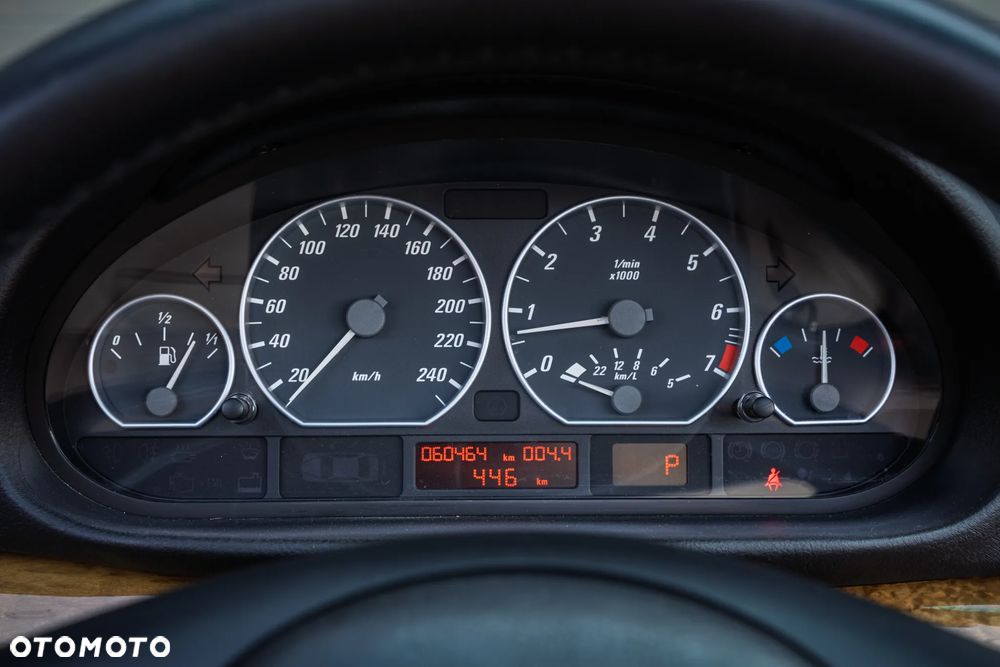 BMW Seria 3 330 Ci - 11