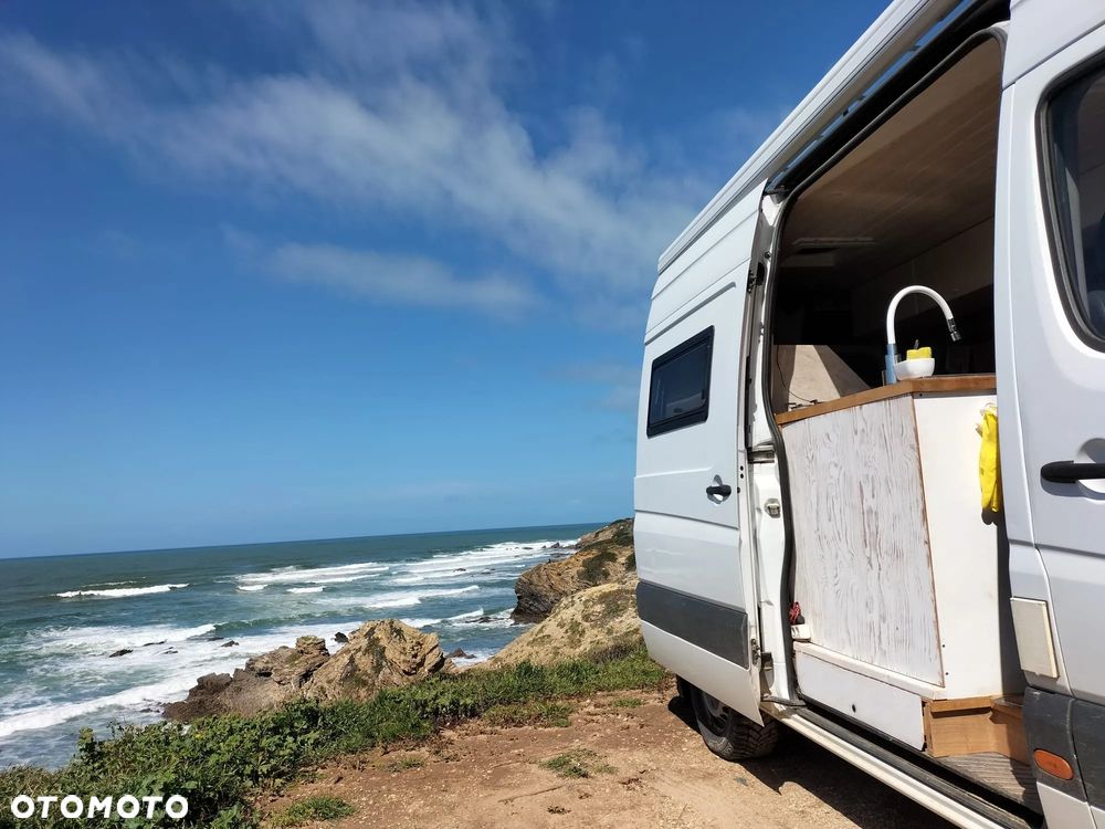 Mercedes-Benz Sprinter - 3