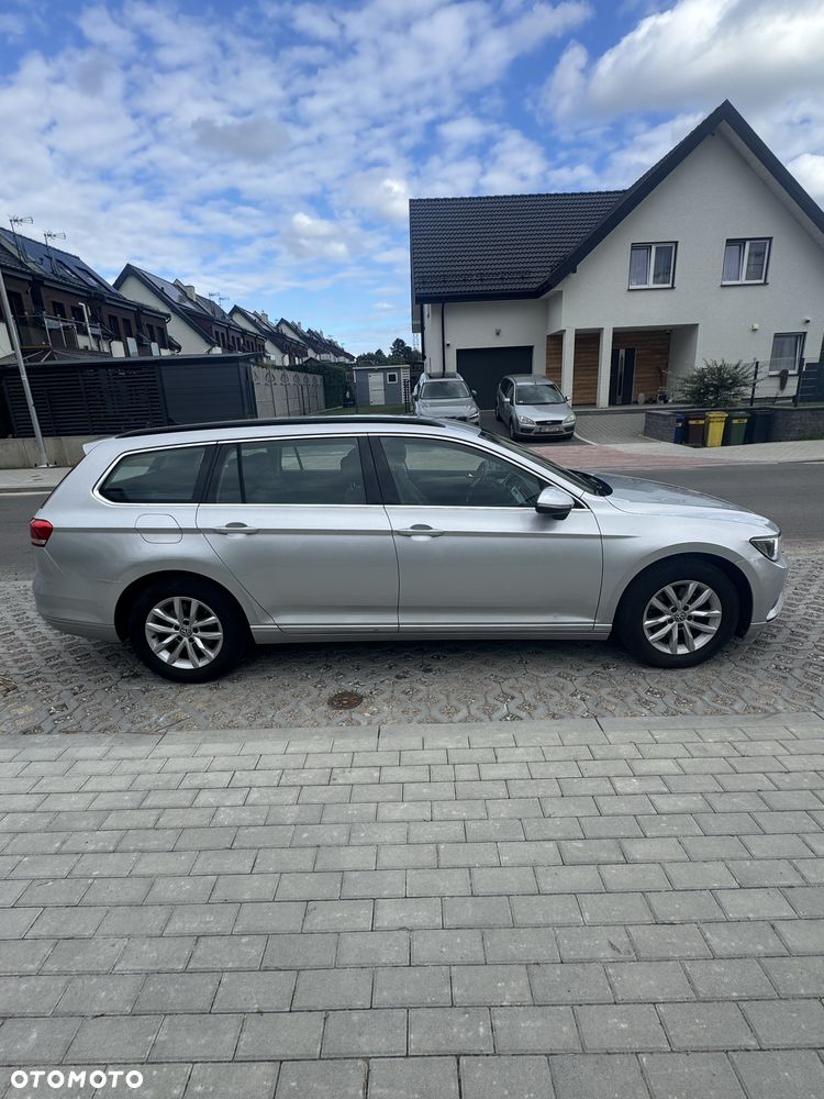 Volkswagen Passat - 3