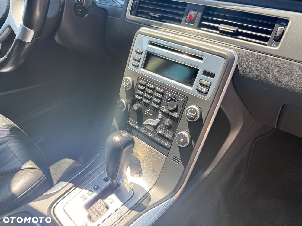 Volvo V70 D3 Geartronic Kinetic - 18