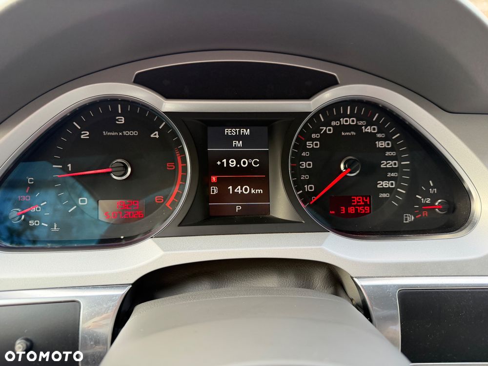 Audi A6 Avant - 24