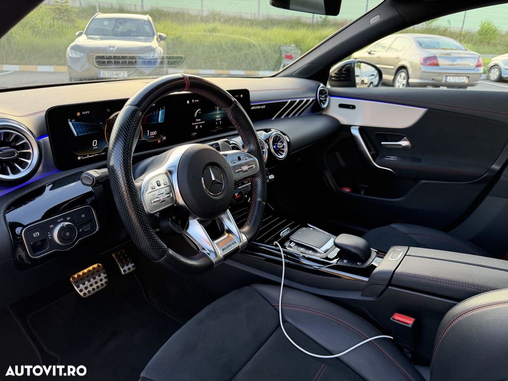 Mercedes-Benz CLA 35 AMG 4MATIC Coupe - 12