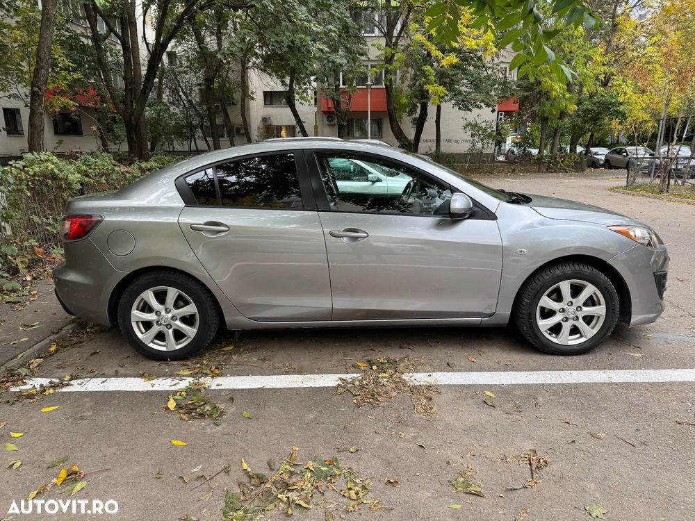Mazda 3 - 5