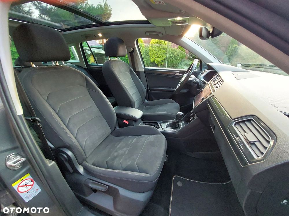 Volkswagen Tiguan - 10