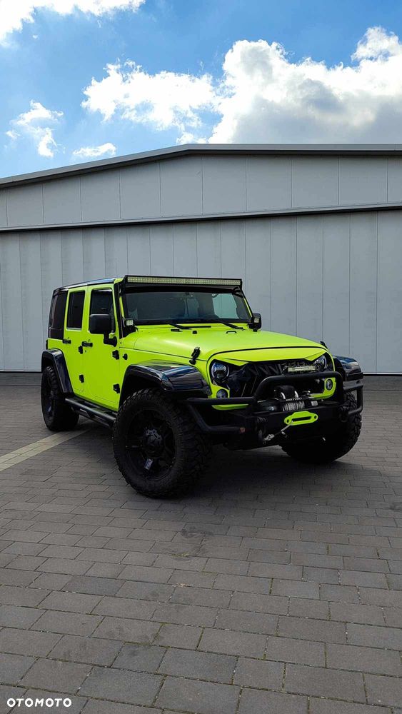 Jeep Wrangler - 1