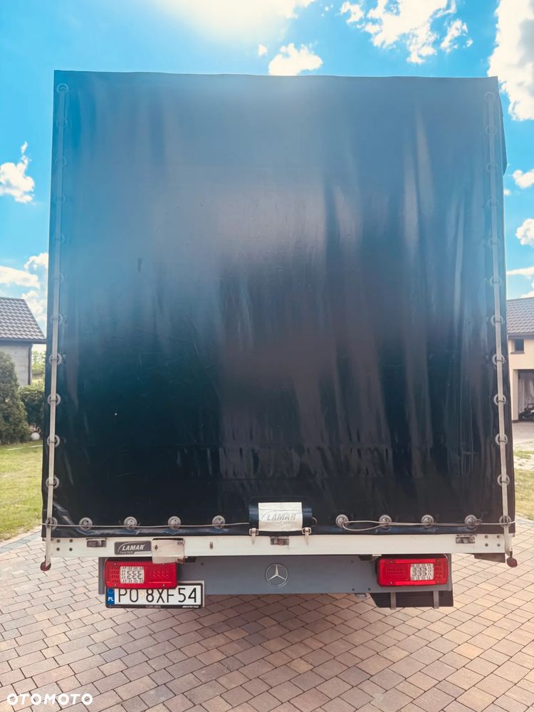 Mercedes-Benz Sprinter - 16