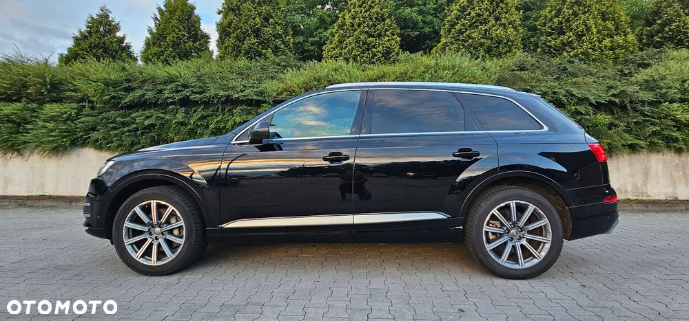Audi Q7 3.0 TFSI Quattro Tiptronic - 5