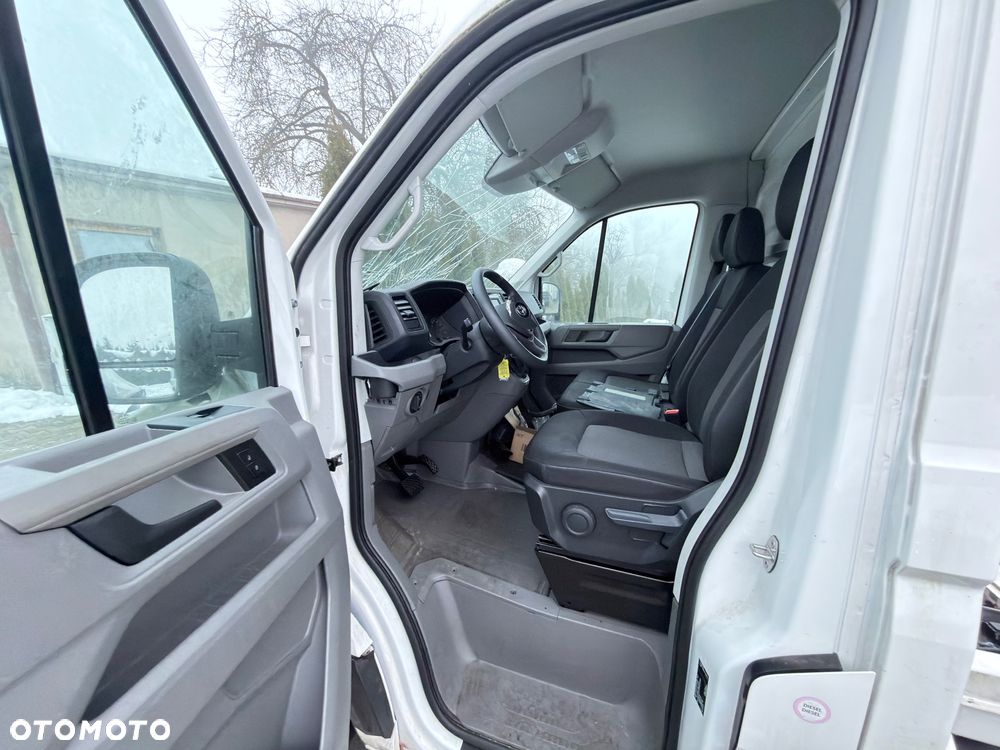 Volkswagen Crafter - 10