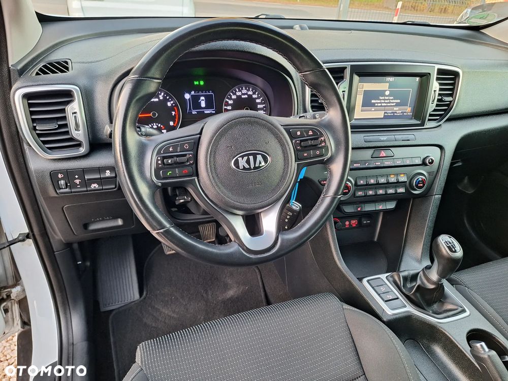 Kia Sportage 1.6 GDI 2WD Black Edition - 17