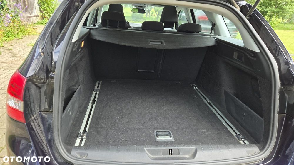 Peugeot 308 1.6 BlueHDi Allure S&S EAT6 - 8